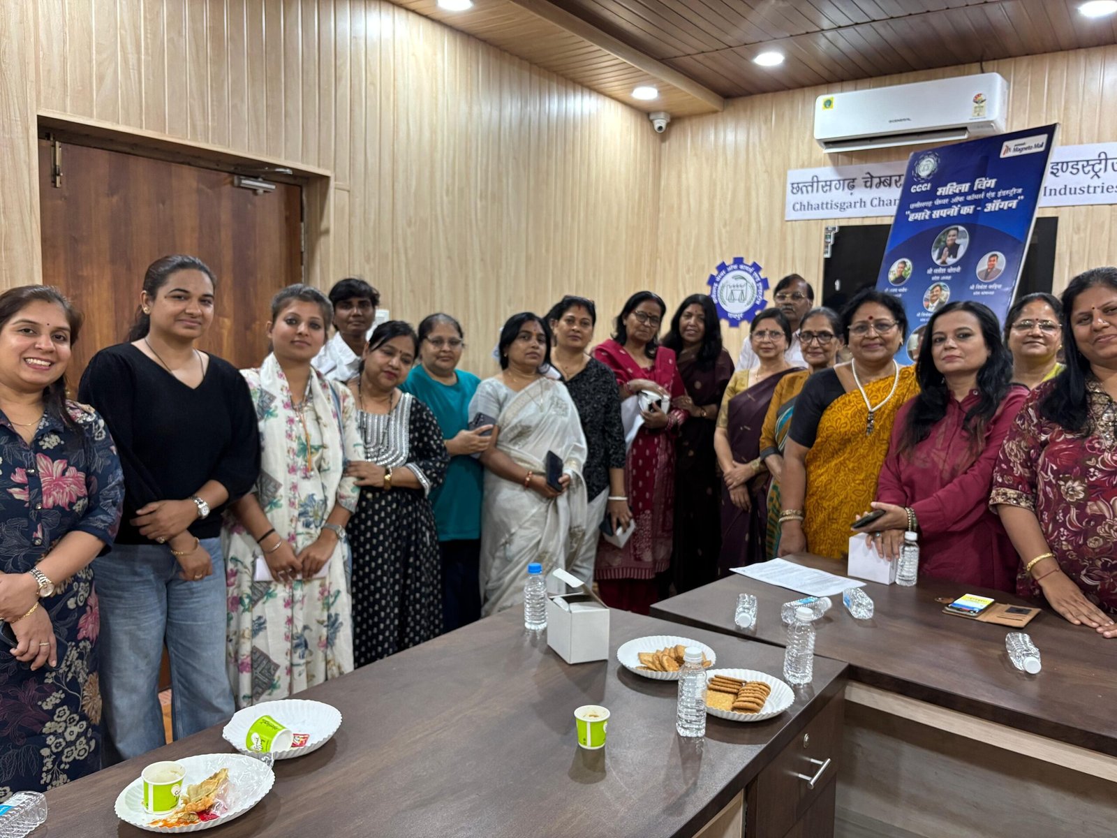 IMG 20260223 WA0742 scaled छत्तीसगढ़ चेम्बर ऑफ कॉमर्स एंड इंडस्ट्रीज महिला चेंबर पदाधिकारियों का महिला पत्रकारों के बीच प्री-बजट सत्र ”संवाद"
