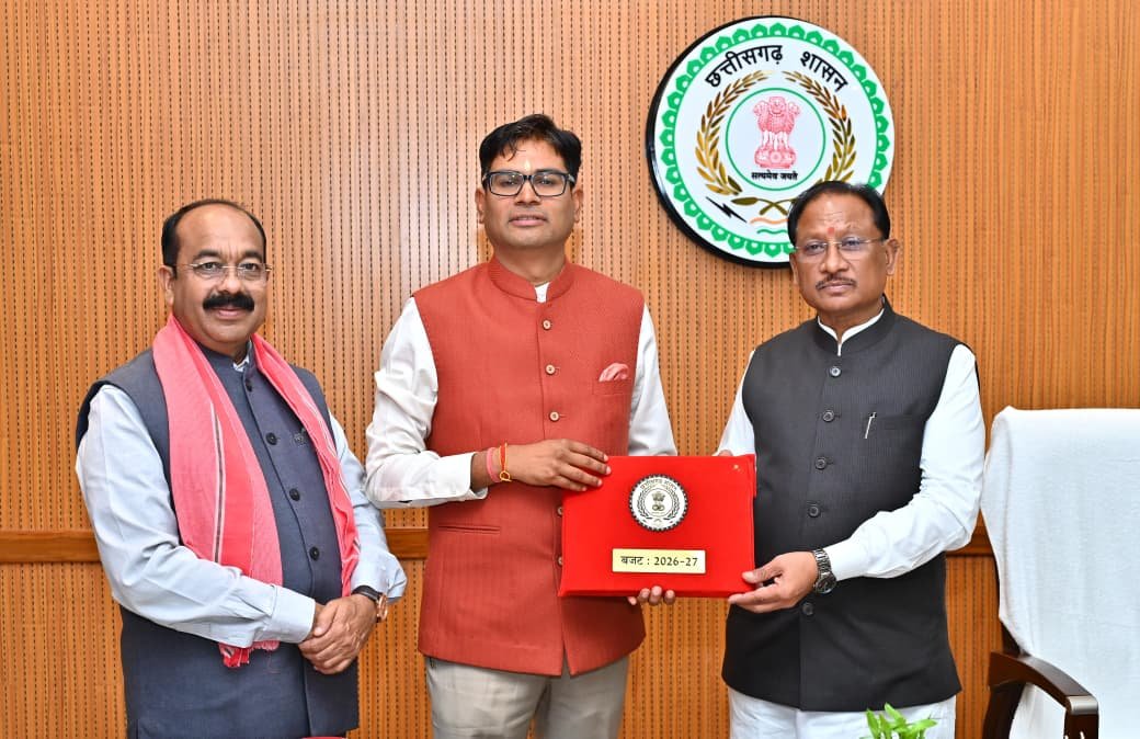 मुख्यमंत्री विष्णु देव साय की अध्यक्षता में विधानसभा परिसर स्थित सभाकक्ष में मंत्री परिषद की बैठक शुरू 1 IMG 20260224 WA0526 मुख्यमंत्री विष्णु देव साय की अध्यक्षता में विधानसभा परिसर स्थित सभाकक्ष में मंत्री परिषद की बैठक शुरू