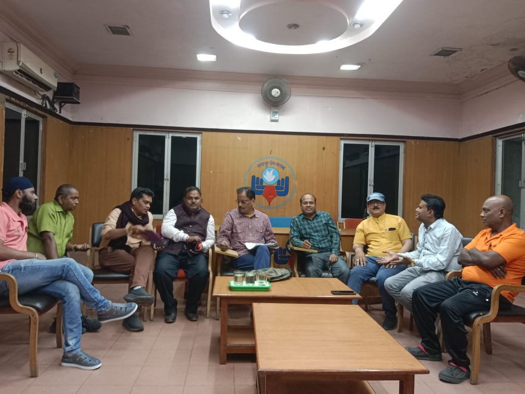 IMG 20260315 WA0464 रायपुर प्रेस क्लब में ‘खेल मड़ई-2’ का आगाज जल्द,दिवंगत पत्रकारों की स्मृति में होगी विभिन्न प्रतियोगिताएं