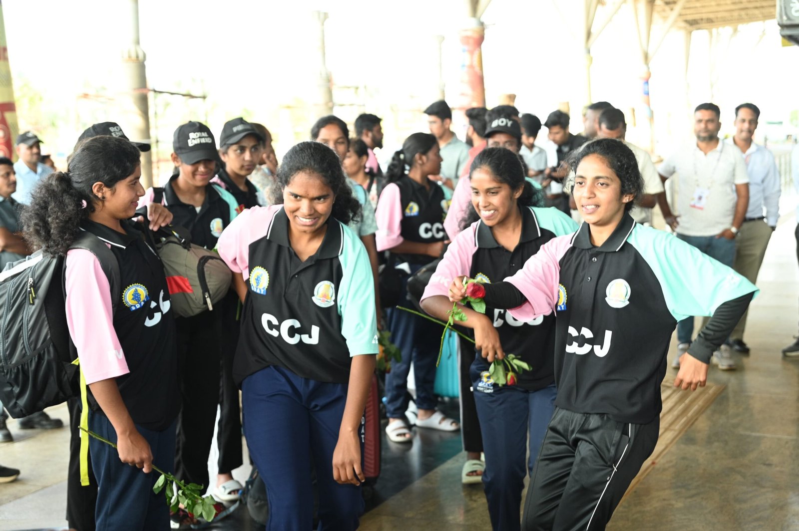 खेल प्रतिभा का महाकुंभ: छत्तीसगढ़ में ‘खेलो इंडिया ट्राइबल गेम्स’ की धूम, खिलाड़ियों का गर्मजोशी से किया स्वागत 1 IMG 20260323 WA0699 scaled खेल प्रतिभा का महाकुंभ: छत्तीसगढ़ में ‘खेलो इंडिया ट्राइबल गेम्स’ की धूम, खिलाड़ियों का गर्मजोशी से किया स्वागत