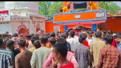 नालंदा में शीतला मंदिर में भगदड़: 8 महिला श्रद्धालुओं की मौत, कई घायल 4 IMG 20260331 124237 नालंदा में शीतला मंदिर में भगदड़: 8 महिला श्रद्धालुओं की मौत, कई घायल