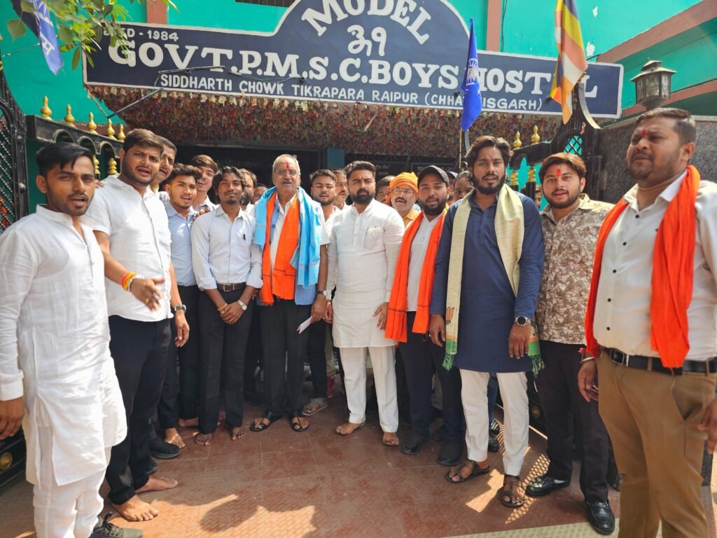 1007476294 भाजयुमो ने ‘समरसता भोज’ के साथ मनाई बाबासाहब अंबेडकर की जयंती