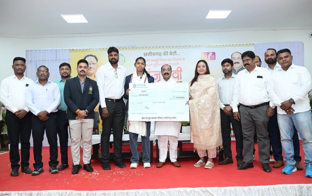 1007500663 भारत को कबड्डी विश्वकप और एशियन चैंपियन बनाने वाली संजू देवी को 50 लाख की प्रोत्साहन राशि