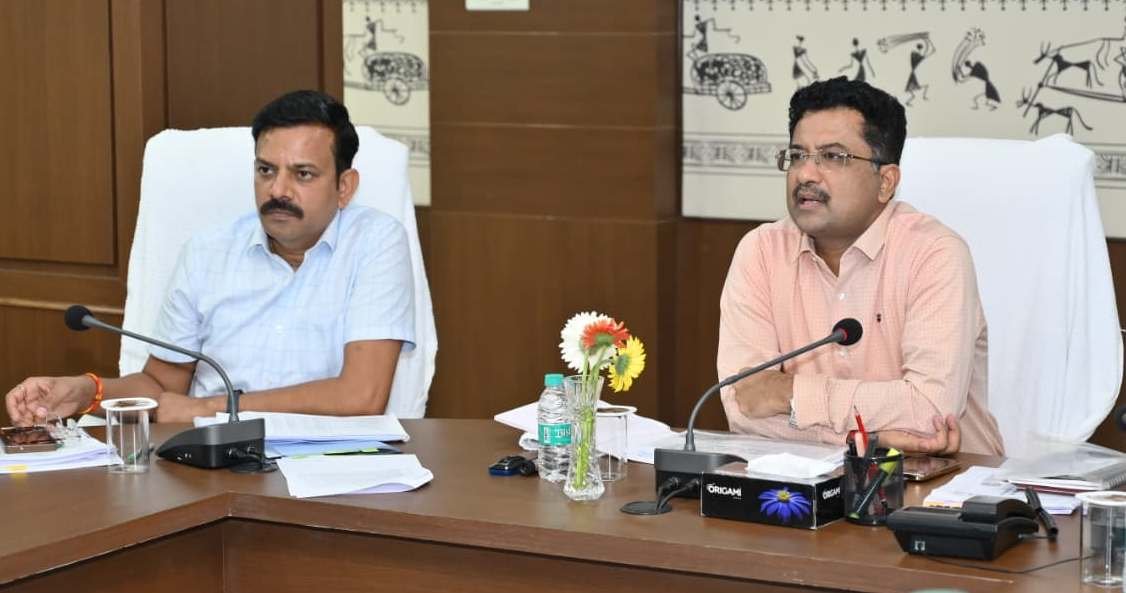 ई-ऑफिस में फाईल बढ़ाते समय सभी नियमों एवं स्पष्ट अभिमत के साथ हो प्रस्तुतिकरण: प्रमुख सचिव सोनमणि बोरा 1 IMG 20260406 WA0798 ई-ऑफिस में फाईल बढ़ाते समय सभी नियमों एवं स्पष्ट अभिमत के साथ हो प्रस्तुतिकरण: प्रमुख सचिव सोनमणि बोरा