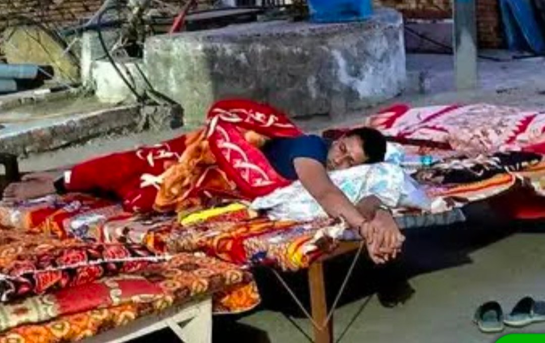 IMG 20260427 091041 कलेक्टर की वायरल तस्वीर ने बयां की मध्यप्रदेश की वास्तविक तस्वीर, जानिए?