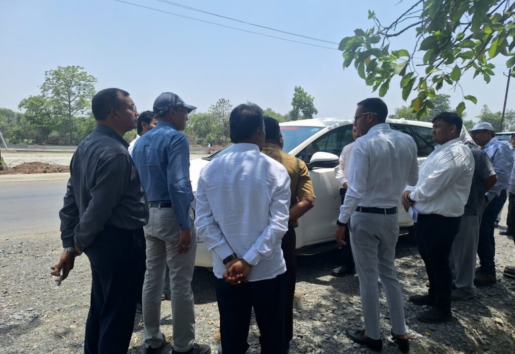 1007931534 लोक निर्माण विभाग के सचिव ने अधिकारियों की ली बैठक , गुणवत्ता और समय-सीमा में कार्य पूर्ण करने के दिए निर्देश