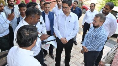 IMG 20260514 WA0781 ​नक्शा प्रोजेक्ट: धमतरी में डिजिटल क्रांति, केंद्रीय सचिव ने परखी धरातल की हकीकत; सर्वे टीमें बढ़ाने के निर्देश