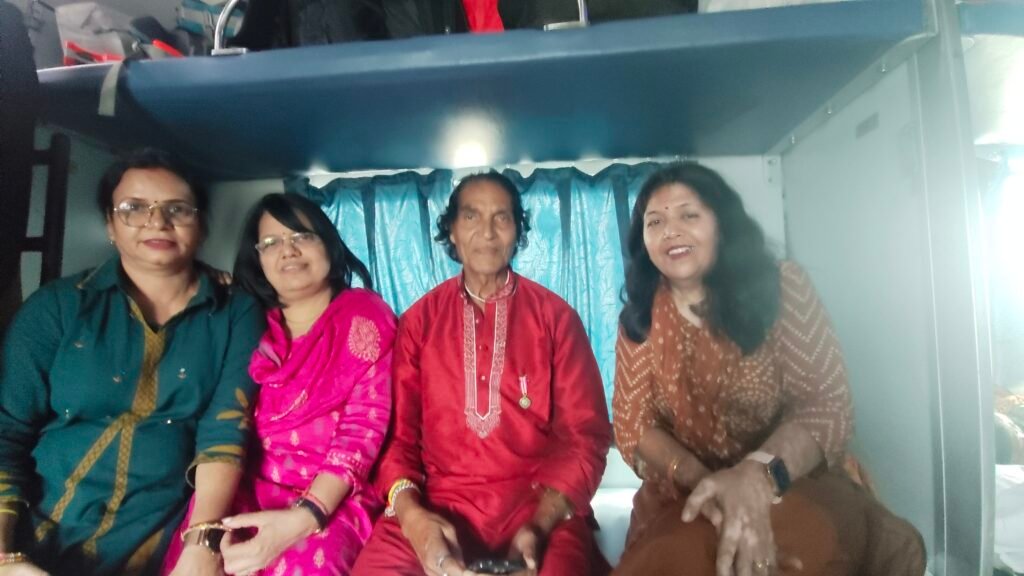 1008267230 मुख्यमंत्री विष्णुदेव साय के नेतृत्व में संस्कृति, आस्था और राष्ट्रीय एकात्मता का अनूठा अभियान हुआ सफल ,प्रदेश के विशिष्टजनों ने किया प्रथम ज्योतिर्लिंग के दर्शन