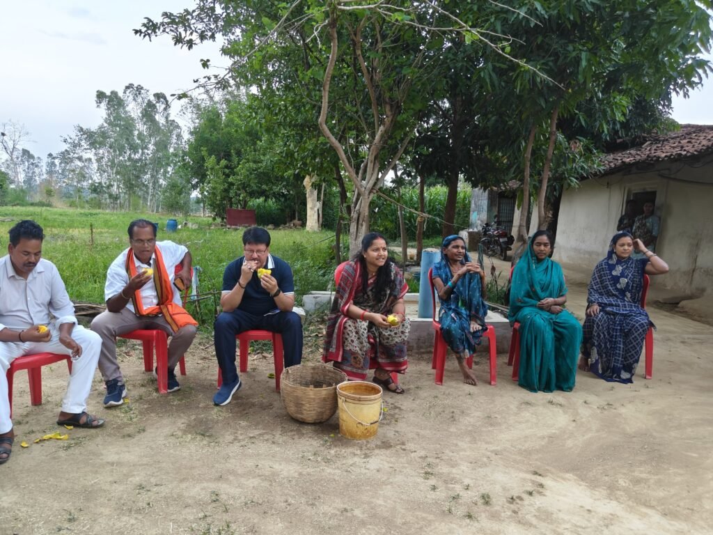 राज्य सरकार की योजनाओं का लाभ अंतिम व्यक्ति तक पहुंचाना हमारी प्राथमिकता : मंत्री राजवाड़े 3 3b80e2ad 3c28 4453 9222 faee2f8ae832 राज्य सरकार की योजनाओं का लाभ अंतिम व्यक्ति तक पहुंचाना हमारी प्राथमिकता : मंत्री राजवाड़े