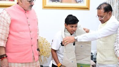 IMG 20260613 WA0479 श्रीलंका दौरे के लिए भारतीय अंडर-19 महिला क्रिकेट टीम की उपकप्तान बनीं महक नरवासे : मुख्यमंत्री साय ने किया सम्मानित