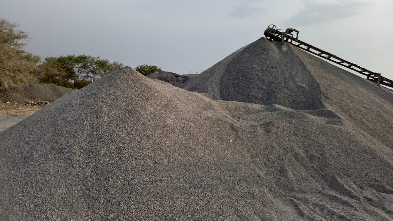 IMG 20260622 WA0479 मुख्यमंत्री विष्णु देव साय के निर्देश लगातार कार्रवाई से अवैध खनन गतिविधियों पर लग रहा है प्रभावी अंकुश