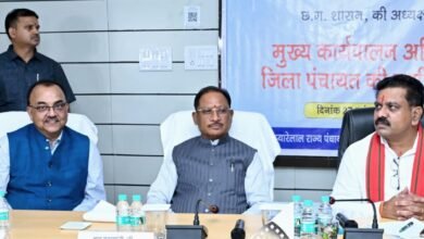 1008673688 आत्मसमर्पित 95 नक्सलियों को 1.40 करोड़ रुपये से अधिक की प्रोत्साहन राशि