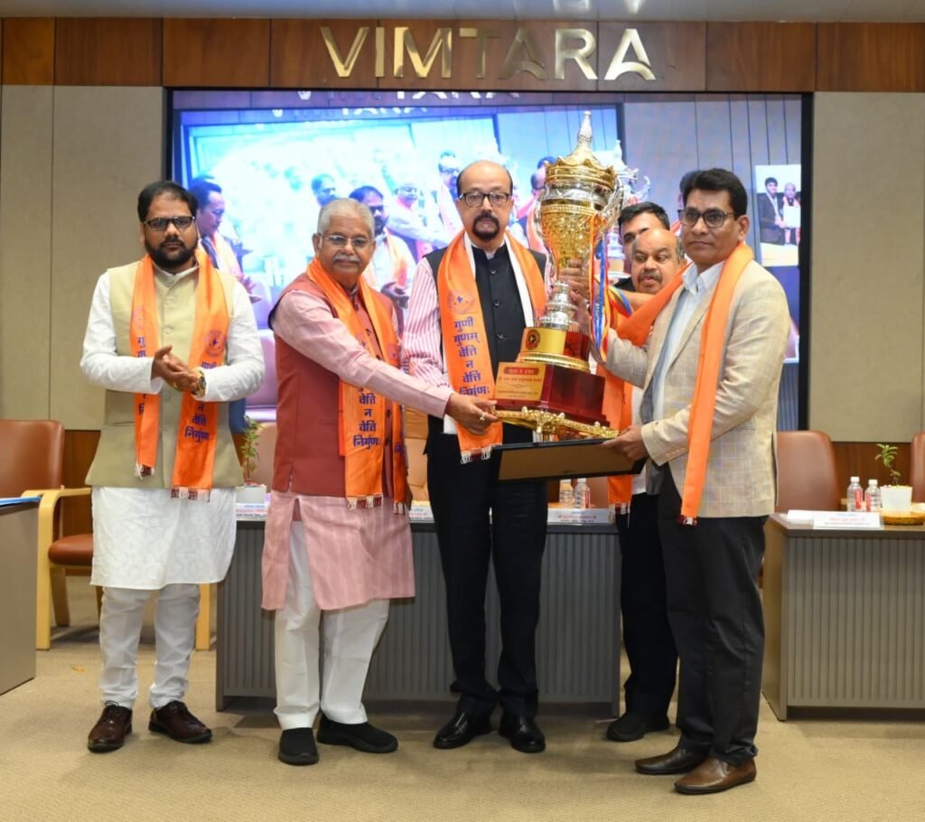 मोबाइल और डिजिटल एडिक्शन से बचें, मानव बुद्धि ही सर्वाच्च है: राज्यपाल डेका 4 885e8b07 60af 4a1a 9a3f cec9fcdd961b मोबाइल और डिजिटल एडिक्शन से बचें, मानव बुद्धि ही सर्वाच्च है: राज्यपाल डेका