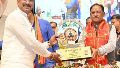IMG 20260702 WA0877 मुख्यमंत्री विष्णु देव साय ने किया योग को जन-जन तक पहुंचाने का आह्वान ,छत्तीसगढ़ योग आयोग अध्यक्ष संजय अग्रवाल ने संभाला पदभार