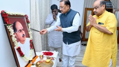 मुख्यमंत्री विष्णुदेव साय ने डॉ. श्यामा प्रसाद मुखर्जी की 125वीं जयंती पर उन्हें किया नमन 2 IMG 20260706 WA0467 मुख्यमंत्री विष्णुदेव साय ने डॉ. श्यामा प्रसाद मुखर्जी की 125वीं जयंती पर उन्हें किया नमन