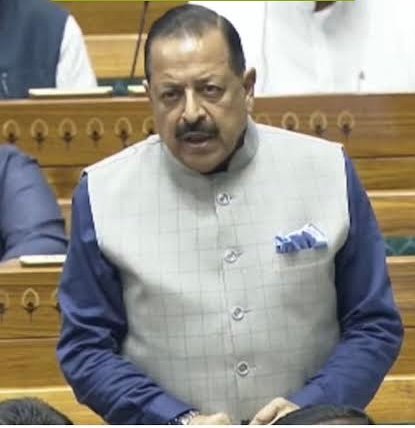 IMG 1363 पेपर लीक पर सख्ती की तैयारी, लोकसभा में पेश हुआ नया बिल; विपक्ष ने किया जोरदार हंगामा