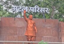 IMG 1407 बारिश में खुल गई 14 लाख की ‘अटल’ प्रतिमा की पोल?