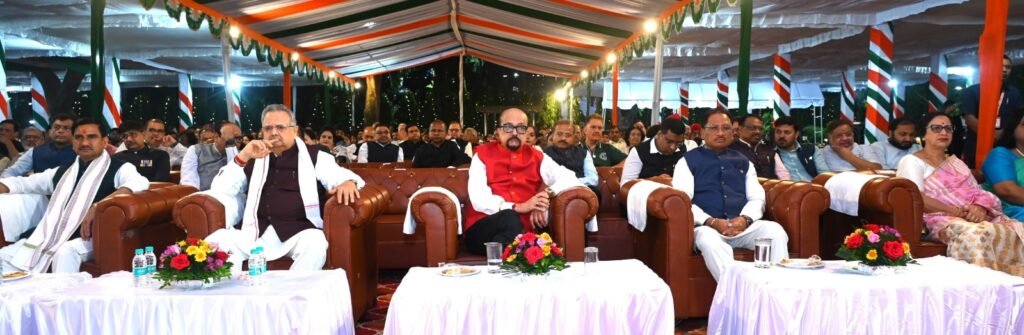 1008931561 स्वतंत्रता दिवस पर लोकभवन में आयोजित हुआ ‘स्वागत समारोह’