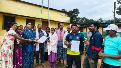 IMG 20260804 WA0594 सफलता की कहानी :सेवा सेतु पोर्टल से आसान हुआ विवाह पंजीयन, बड़े बचेली के दंपतियों को मिला योजनाओं का लाभ