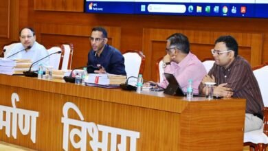 लोक निर्माण विभाग के सचिव ने सड़क एवं भवन निर्माण कार्यों की प्रगति की समीक्षा की 3 IMG 20260812 WA0641 लोक निर्माण विभाग के सचिव ने सड़क एवं भवन निर्माण कार्यों की प्रगति की समीक्षा की