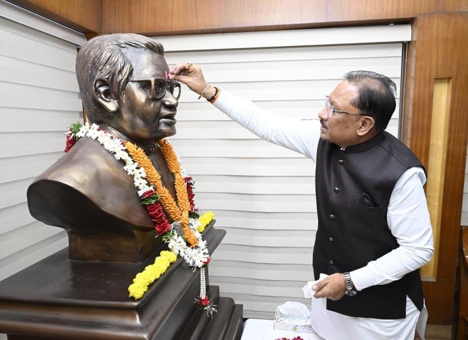 IMG 20260816 WA0393 अटल जी के संकल्प और दूरदर्शी नेतृत्व ने छत्तीसगढ़ को दी नई पहचान, सुशासन और अंत्योदय की राह पर आगे बढ़ रहा प्रदेश : मुख्यमंत्री साय
