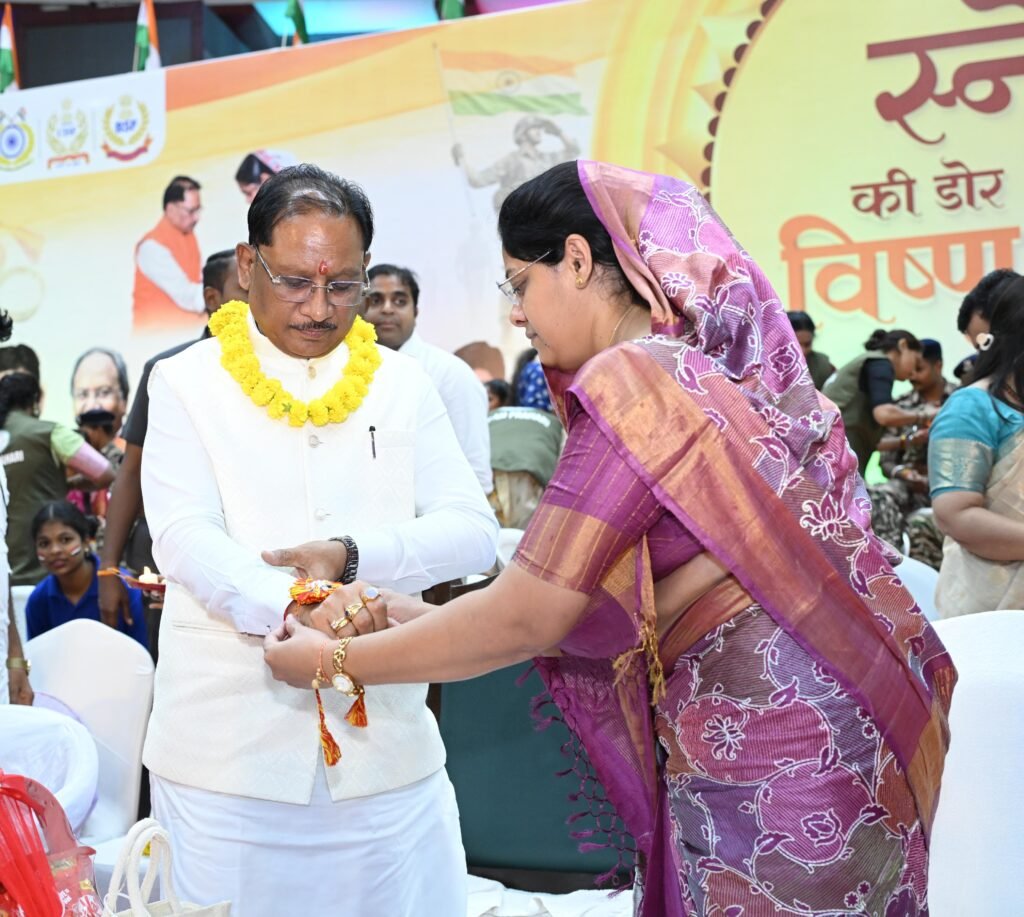 df37ce4d cf09 4f8e b146 33a3e89f9e42 नक्सलवाद के अंत से बहनों को मिला सुरक्षा और विश्वास का सबसे बड़ा उपहार : मुख्यमंत्री विष्णु देव साय