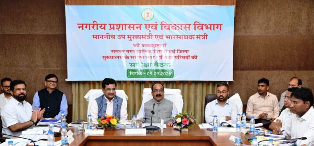 1009232490 सुबह शहर में निकलें अधिकारी, जमीनी हकीकत देखें और काम कराएं : अरुण साव