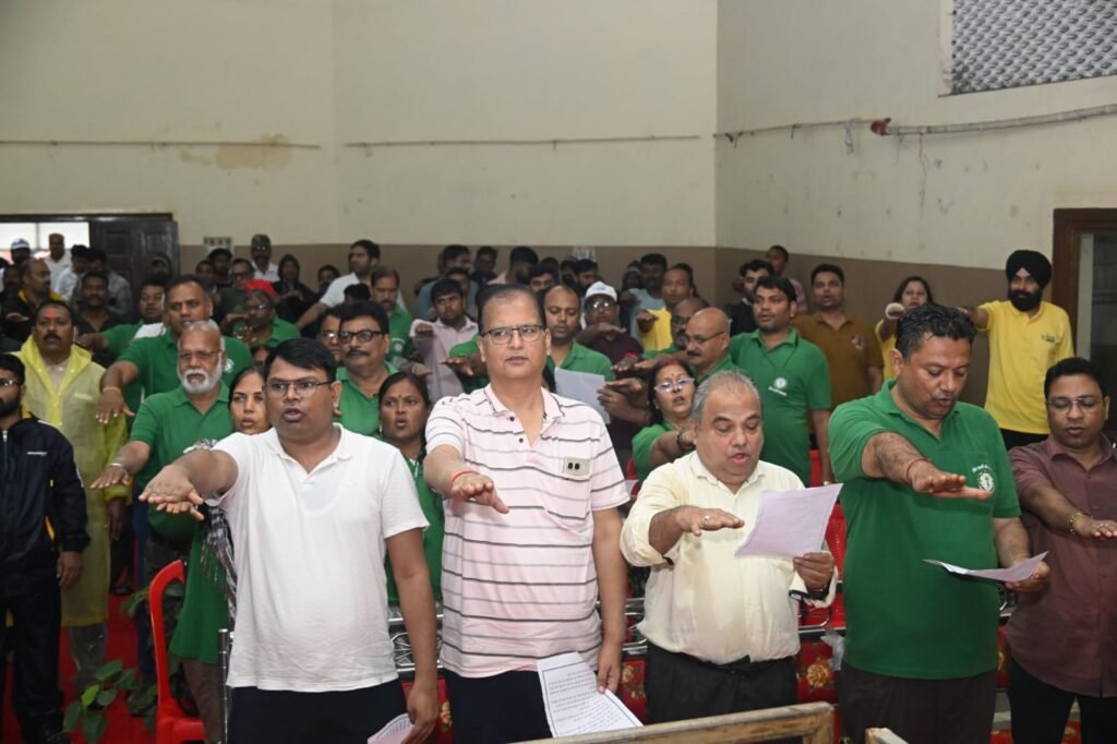 1009414565 स्वच्छता को आदत बनाएं, तभी शहर होंगे स्वच्छ, सुंदर और स्वस्थ : अरुण साव