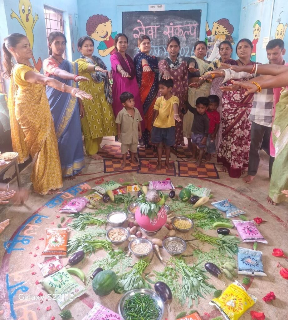 1009460970 सेवा संकल्प अभियान नारायणपुर के आंगनबाड़ी केंद्रों में 'आंगन मिलन' का शुभारंभ