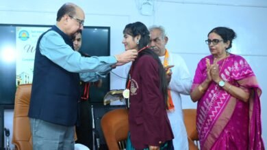 IMG 20260901 WA0351 वर्तमान पर फोकस करें, निरंतर सीखते रहें और समाज के लिए योगदान दें-राज्यपाल डेका