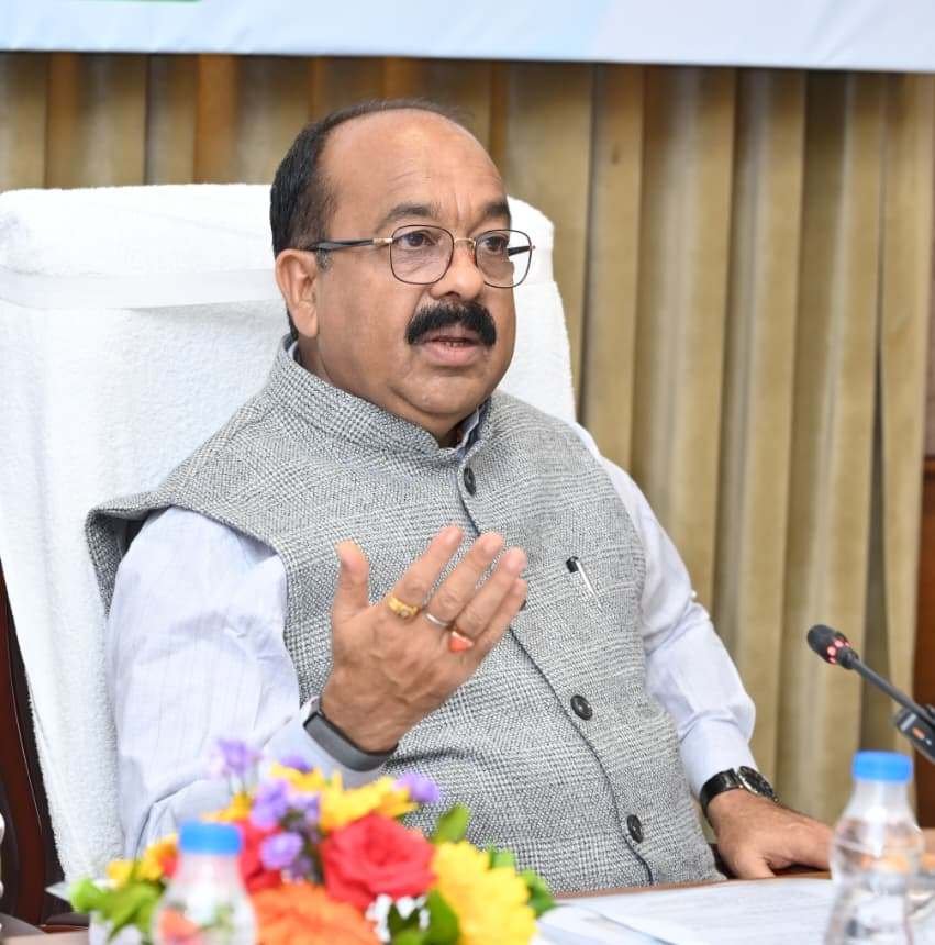 IMG 20260909 WA0098 सुबह शहर में निकलें अधिकारी, जमीनी हकीकत देखें और काम कराएं : अरुण साव