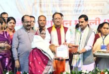 IMG 20260926 WA0417 आंगन मिलन सेवा से उत्सव स्थल बने आंगनबाड़ी केंद्र, पहले दिन 97 हजार से अधिक लोगों की सहभागिता
