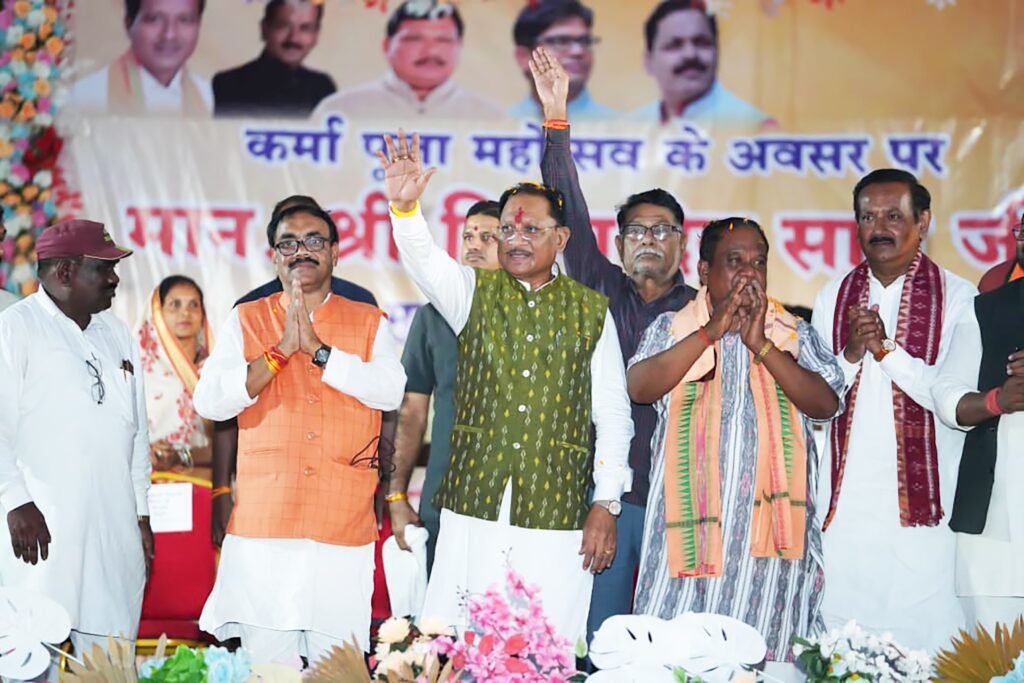 1009643647 आदिवासी समाज का इतिहास गौरवशाली, हमारी संस्कृति और प्रकृति संरक्षण की परंपरा पूरे देश के लिए प्रेरणा : मुख्यमंत्री विष्णु देव साय