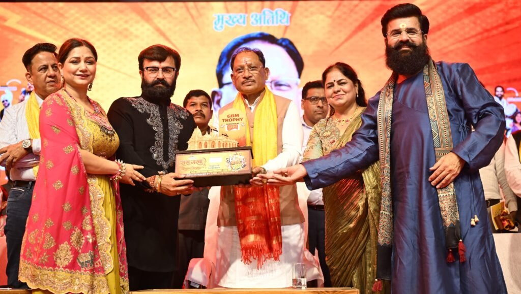1009685291 गरबा महोत्सव हमारी समृद्ध सांस्कृतिक परंपरा और मातृशक्ति के सम्मान का प्रतीक : मुख्यमंत्री विष्णु देव साय