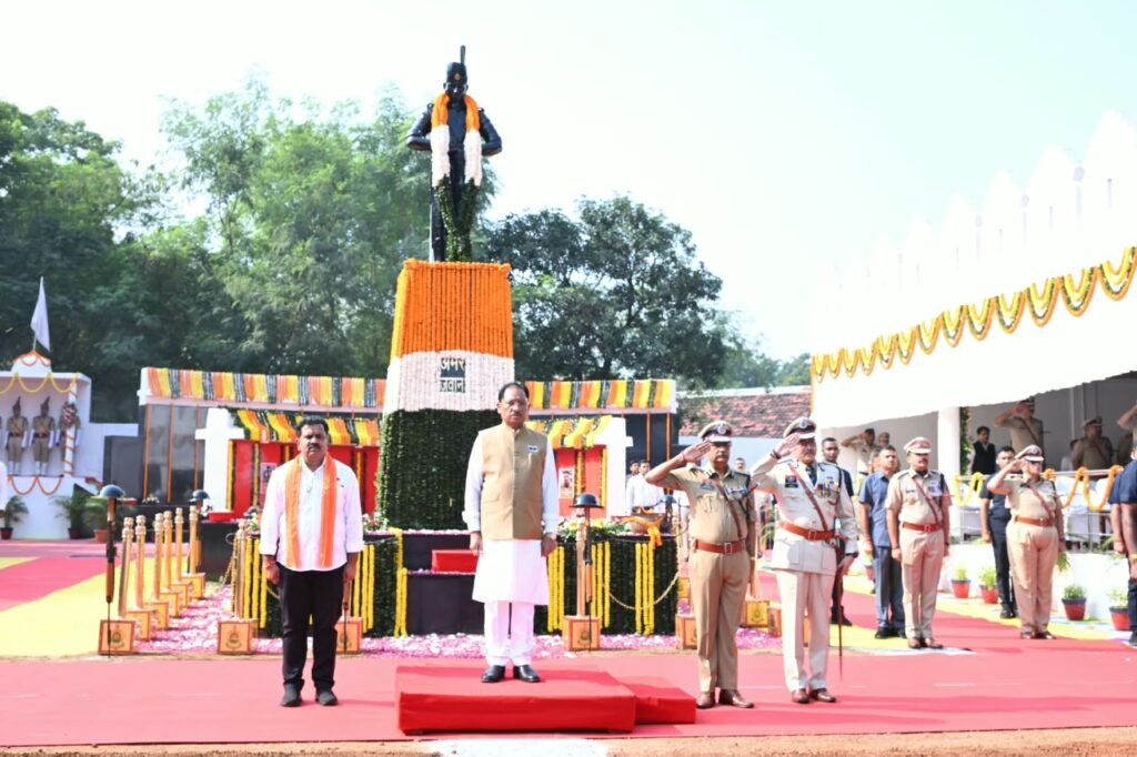 वीर जवानों के अदम्य साहस और सर्वोच्च बलिदान से छत्तीसगढ़ में शांति और सुरक्षा का नया अध्याय : मुख्यमंत्री विष्णु देव साय 3 1009710795 वीर जवानों के अदम्य साहस और सर्वोच्च बलिदान से छत्तीसगढ़ में शांति और सुरक्षा का नया अध्याय : मुख्यमंत्री विष्णु देव साय