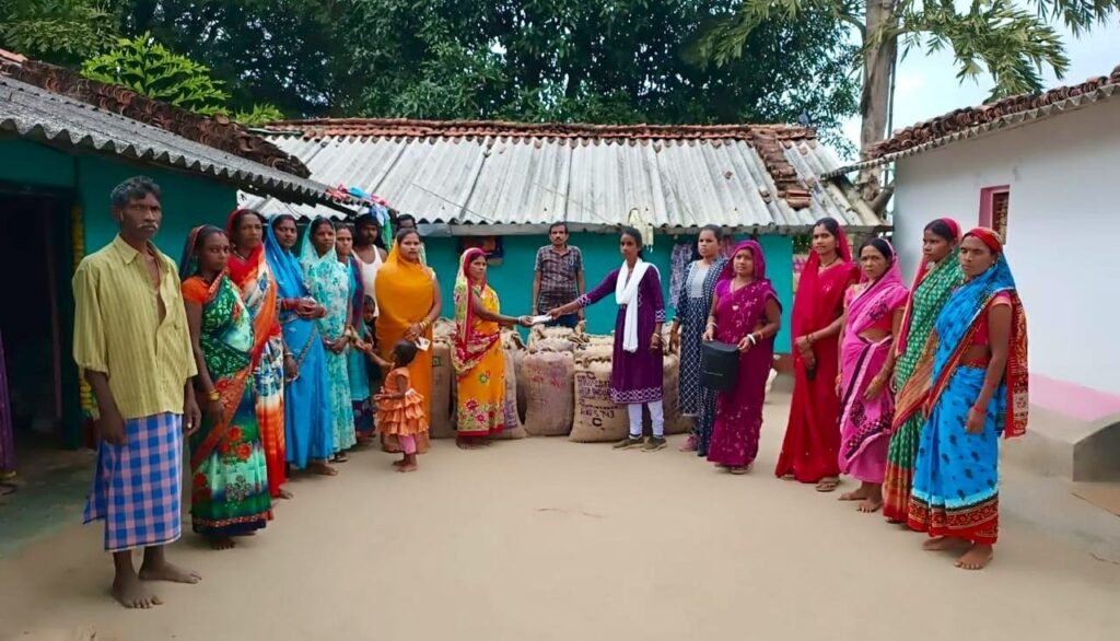 वन मंत्री केदार कश्यप के मार्गदर्शन में CGCERT की महत्वपूर्ण उपलब्धि, बस्तर के जैविक वनोपजों को मिलेगी वैश्विक पहचान 2 222c5632 8aab 4661 b176 21d5d9213603 वन मंत्री केदार कश्यप के मार्गदर्शन में CGCERT की महत्वपूर्ण उपलब्धि, बस्तर के जैविक वनोपजों को मिलेगी वैश्विक पहचान