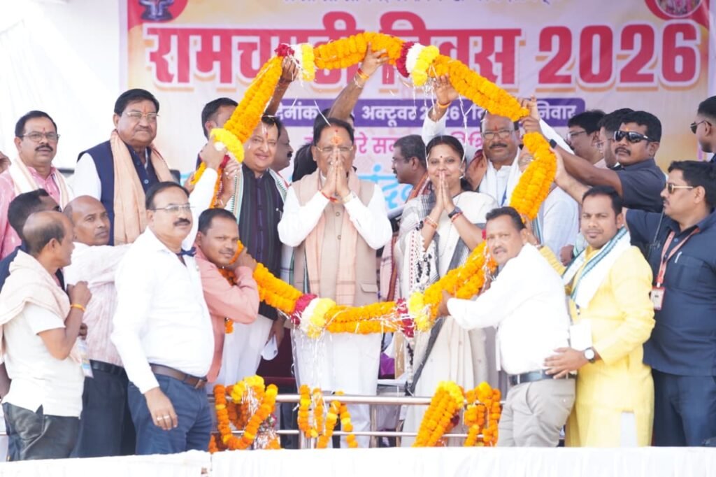 3b65a73b c359 438f bd7d 85a9d13fb86c मुख्यमंत्री विष्णु देव साय ने गढ़फुलझर में 50 लाख रुपये की लागत से निर्मित सर्वमंगल भवन का किया लोकार्पण