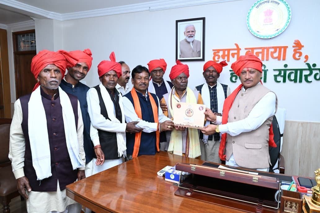 72d1fddf 2d70 46a4 8c81 d8ea2a14a3a4 विश्व प्रसिद्ध बस्तर दशहरा हमारी जनजातीय संस्कृति, आस्था और सामूहिक सहभागिता की अनुपम विरासत : मुख्यमंत्री साय