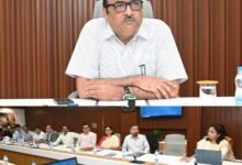 IMG 20261013 WA0281 सीएम हेल्पलाइन में दर्ज शिकायतों का गंभीरता से निराकरण करें- मुख्य सचिव विकासशील